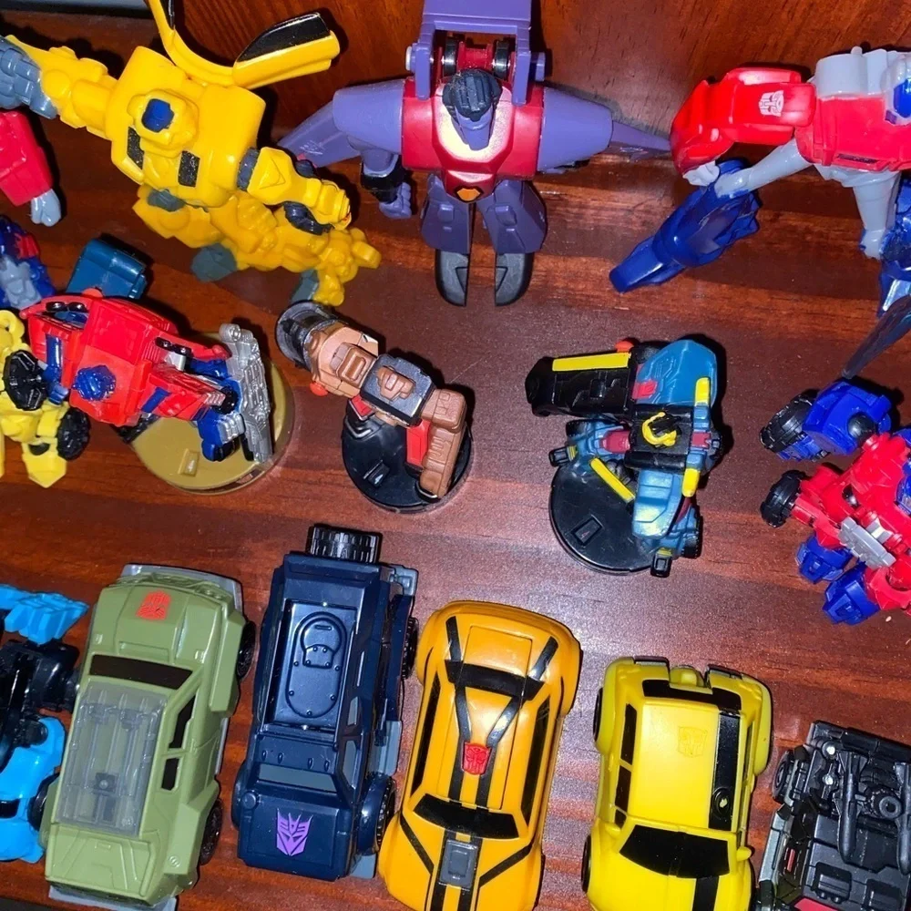 Vintage First Edition Bumblebee + 21 Lot Of Mini/Small Transformer Hasbro Toys